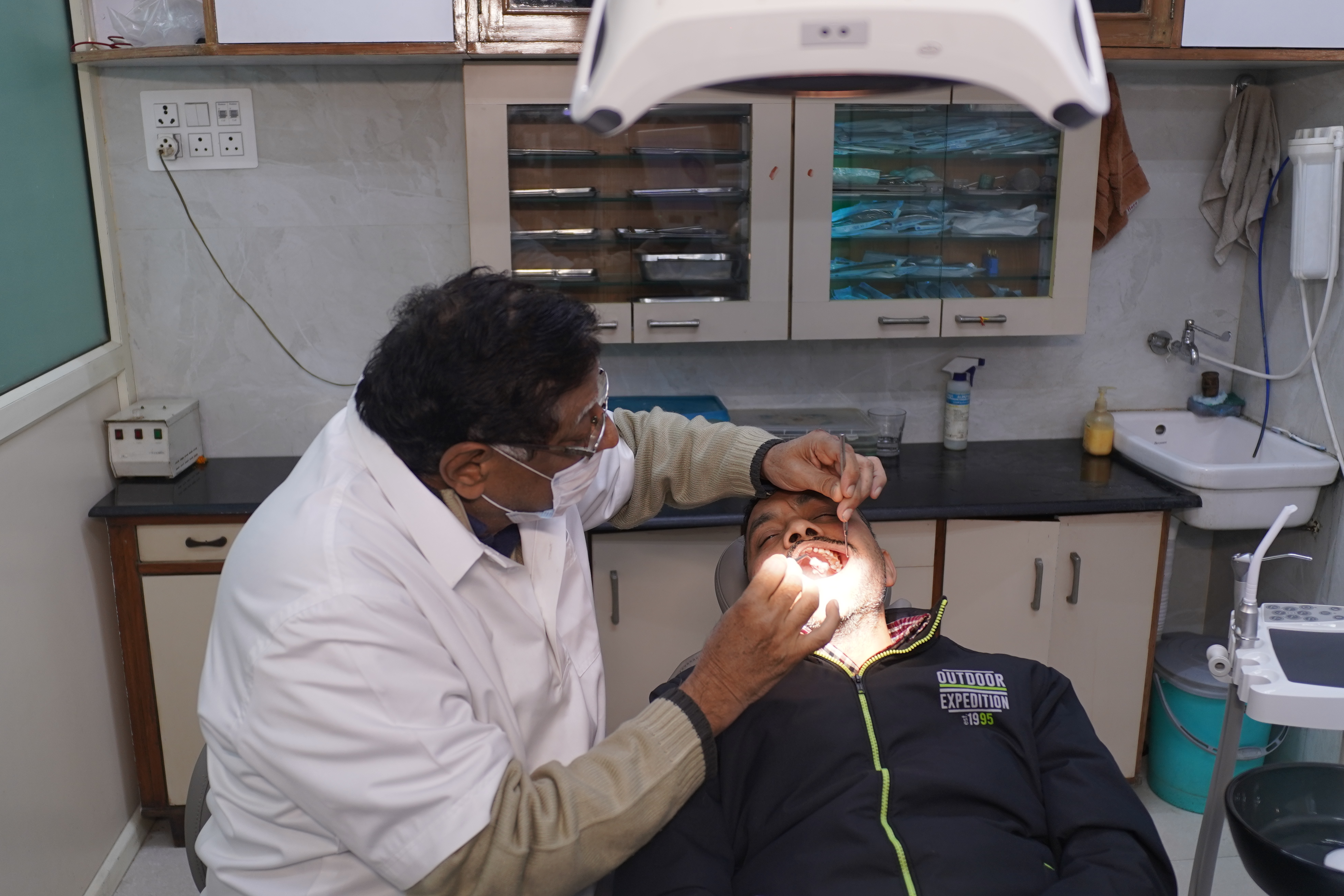 Painless Dental Treatment